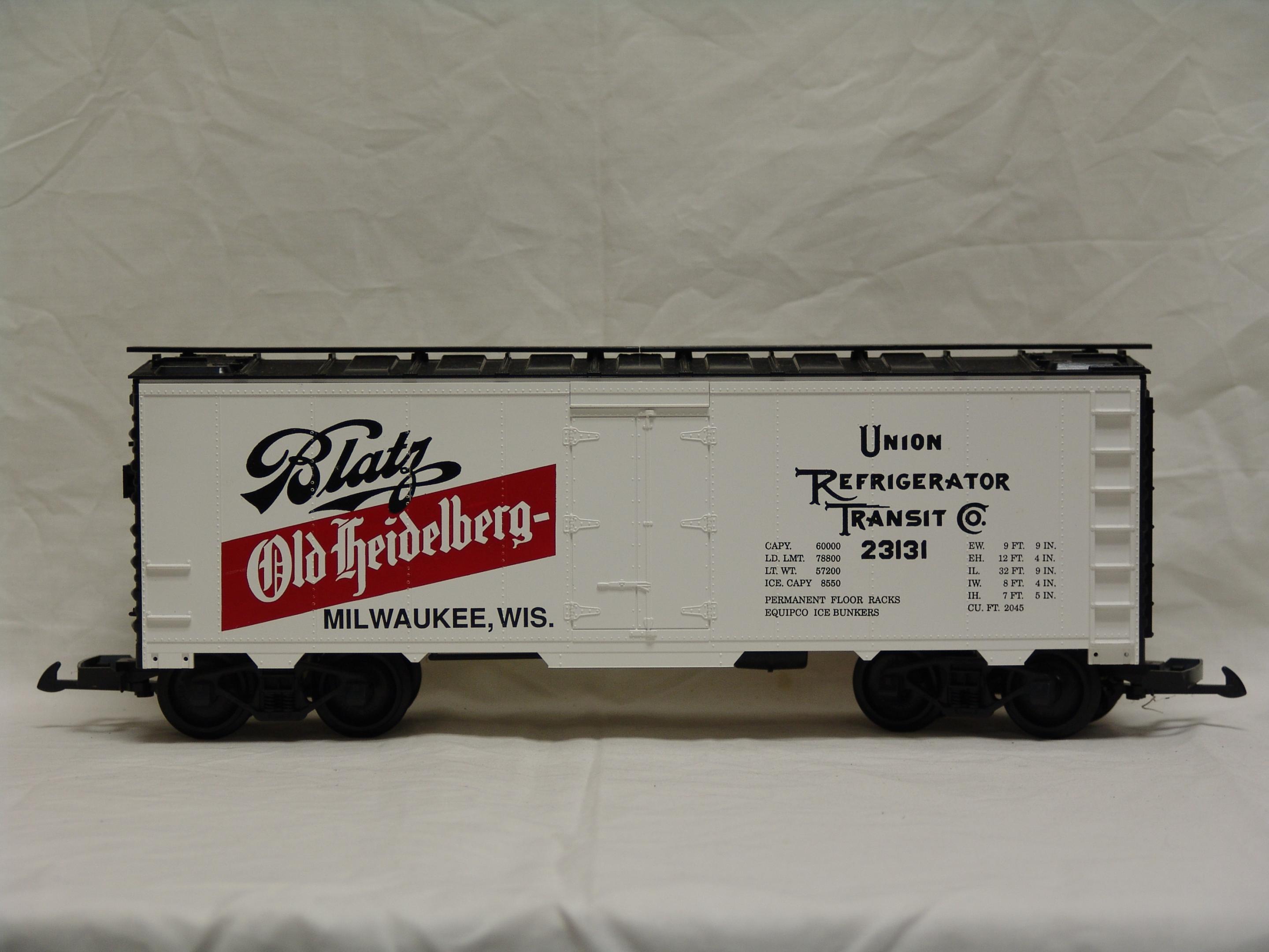 Blatz Old Heidelburg  billboard reefer #23131 (used)