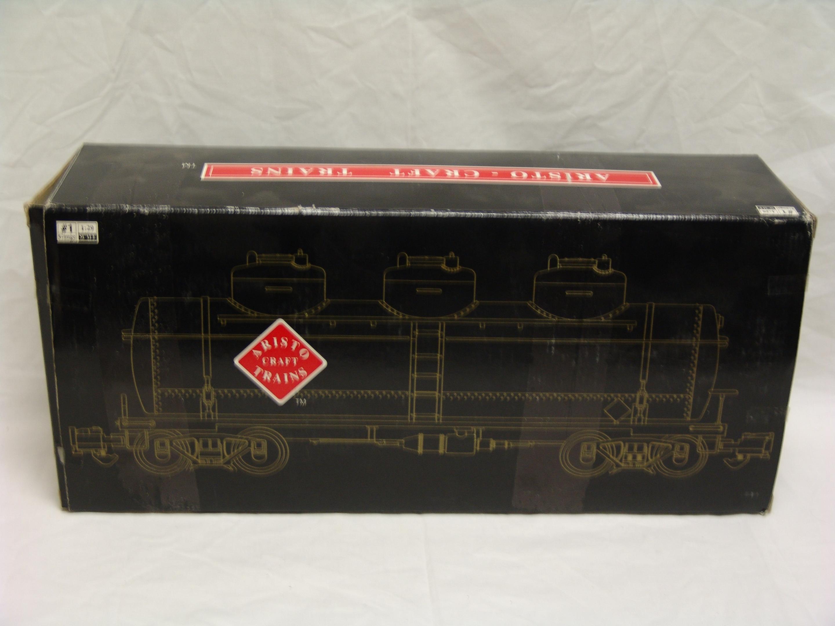 Union Pacific triple dome tank car #41604 (used)