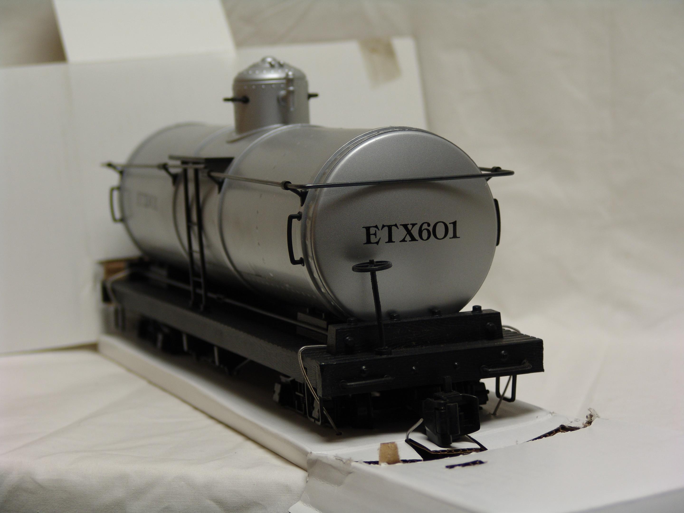 ET&WNC tank car #601 (used)