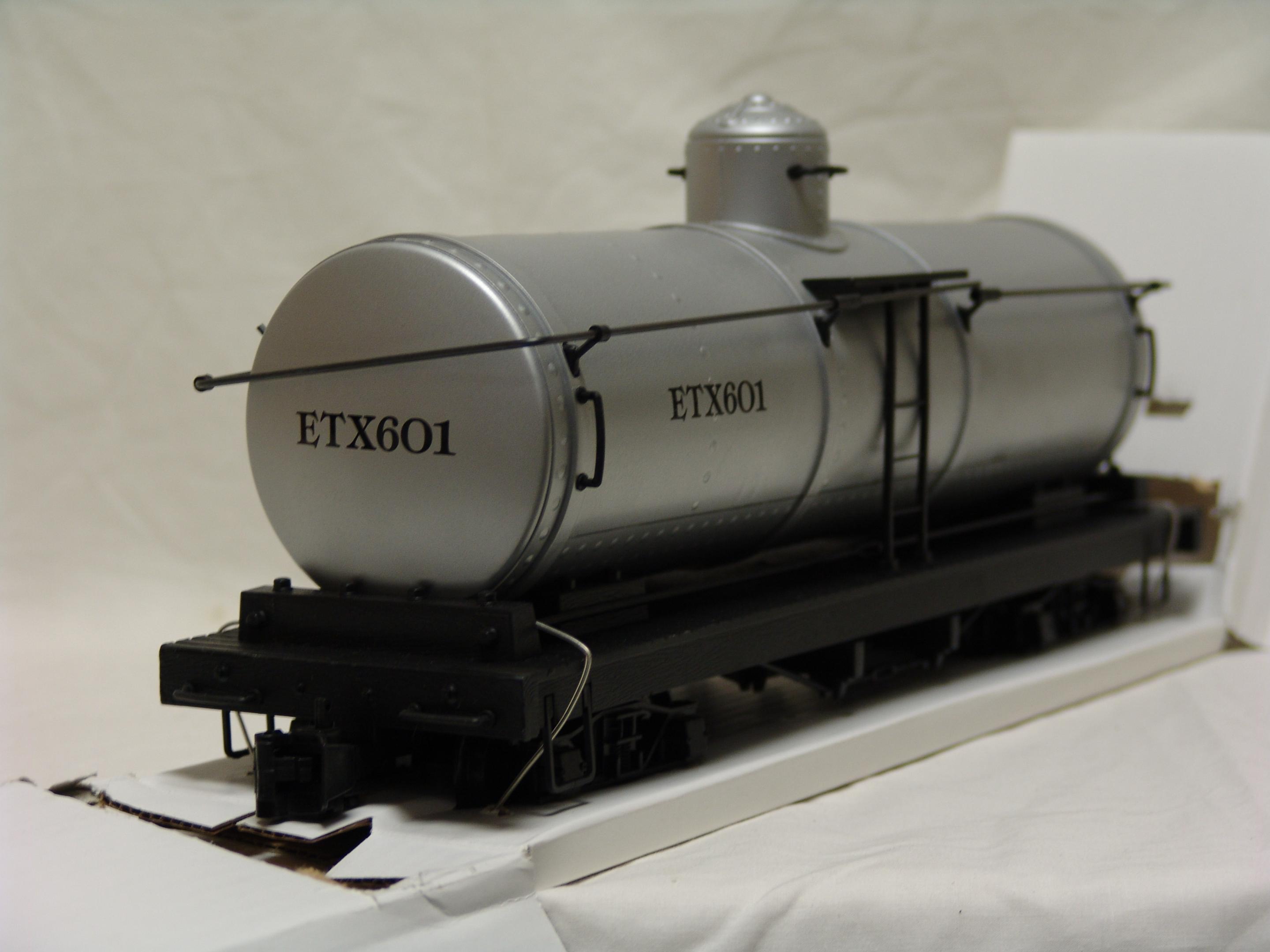 ET&WNC tank car #601 (used)