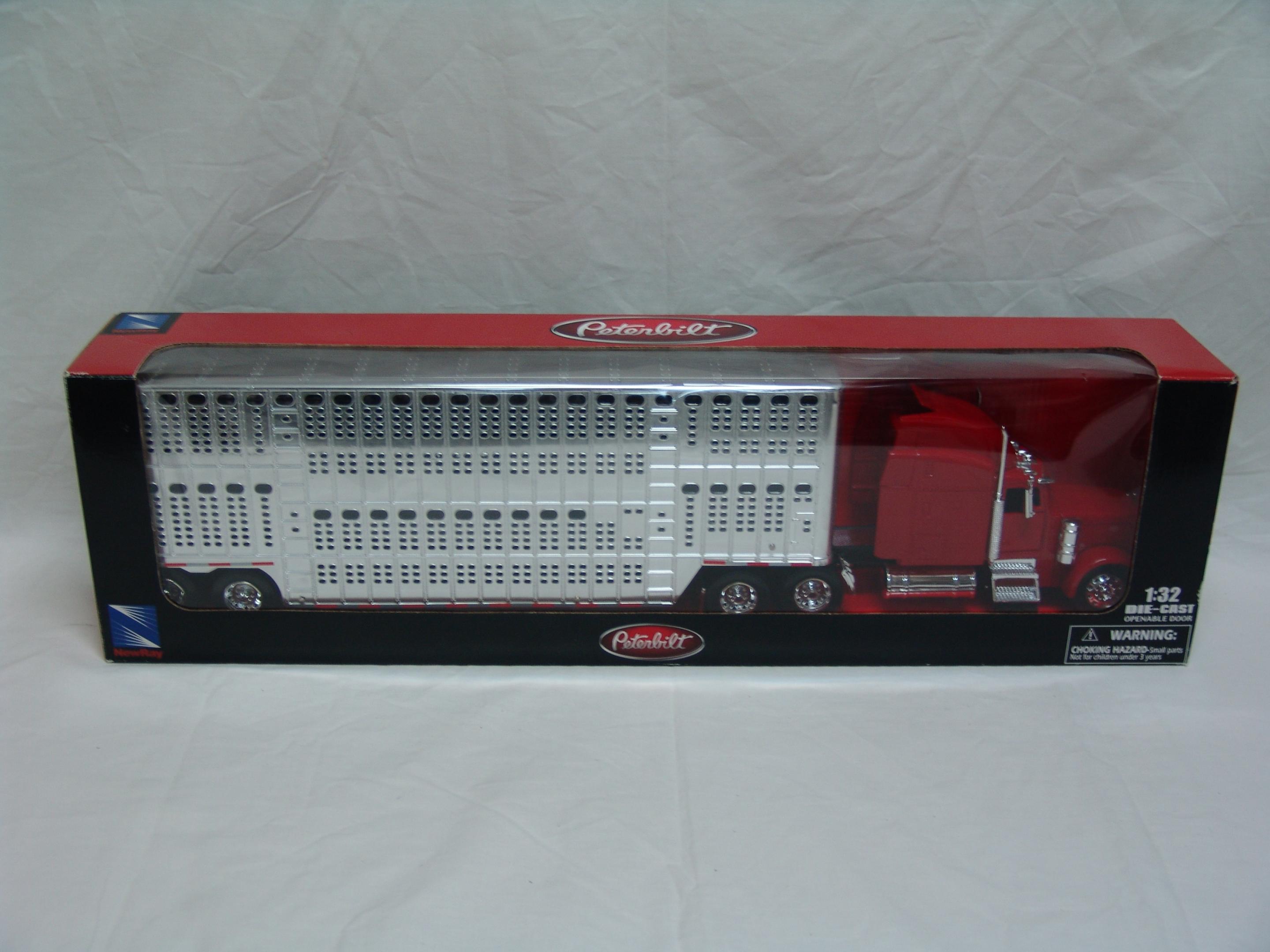 Peterbilt Model 379 with pot belly livestock trailer (used)