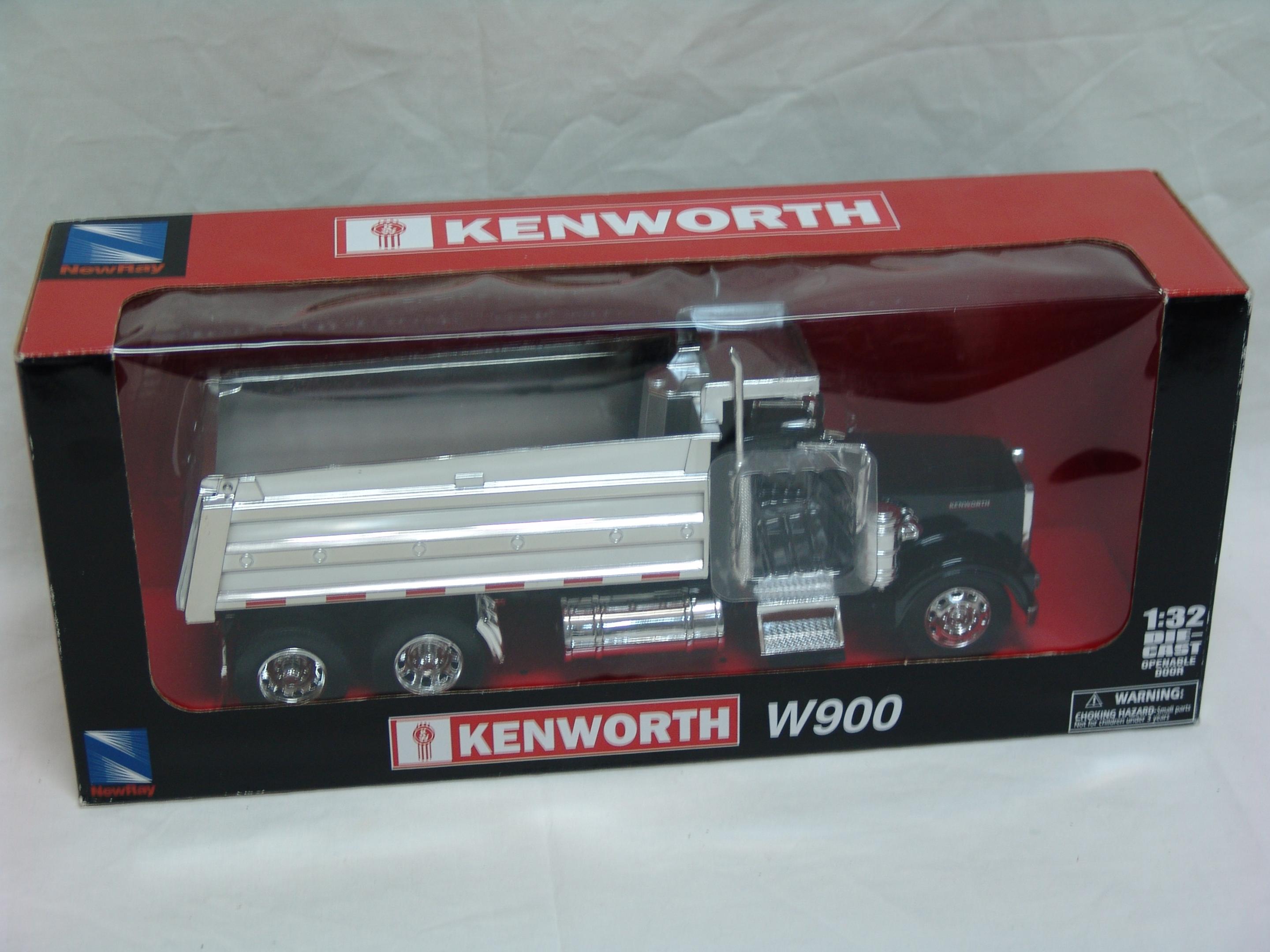 Kenworth W900 dump truck (used)