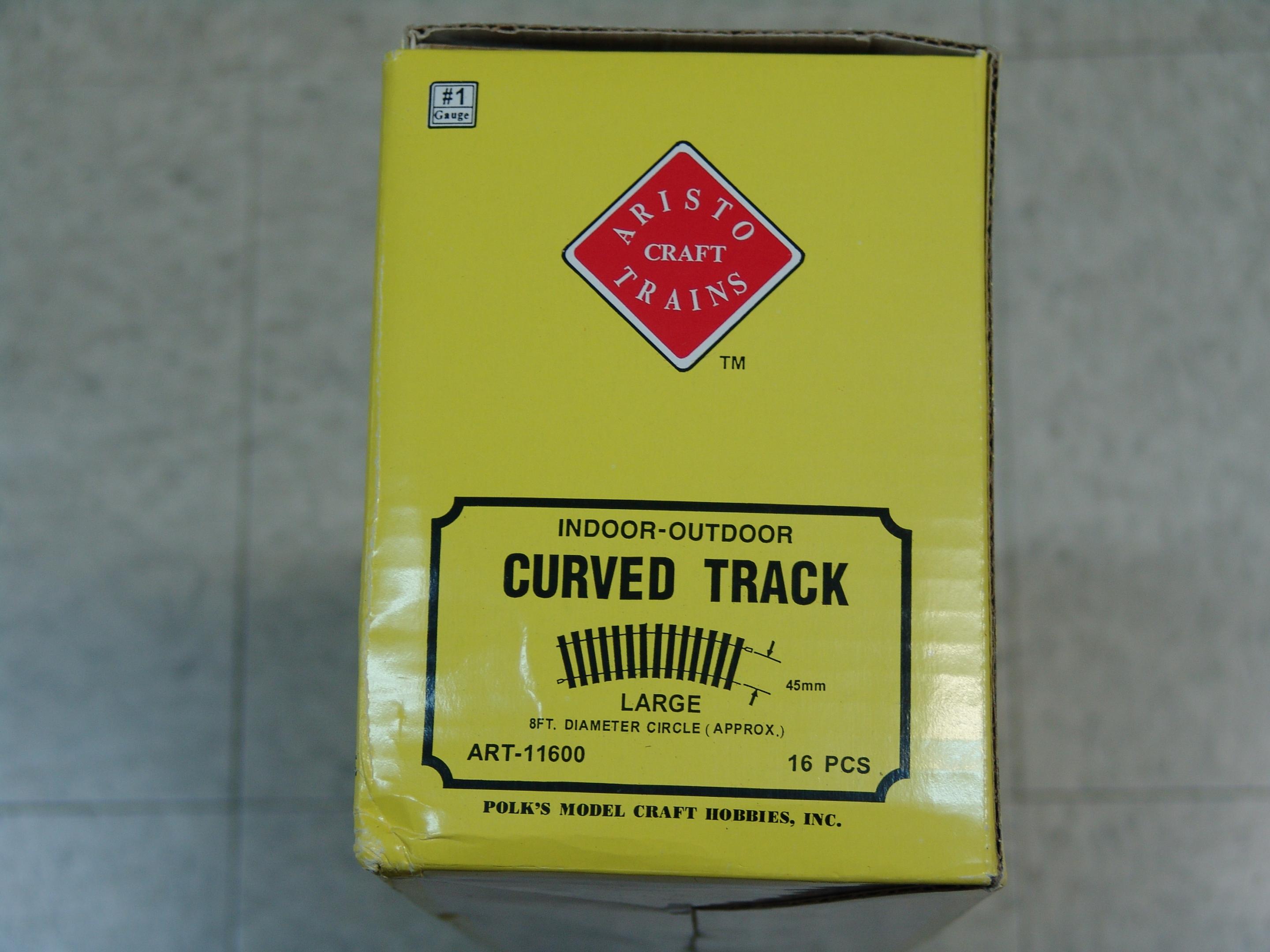 large diameter curve track (box of 16) previously owned, never used