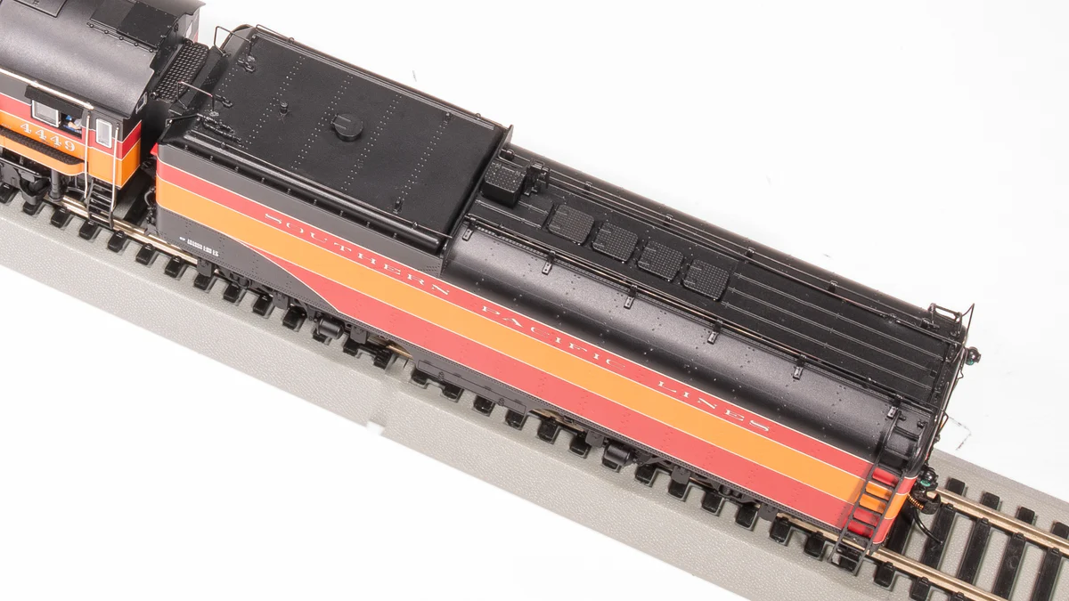 Southern Pacific GS-4 #4449 modern excursion appearance with Paragon4