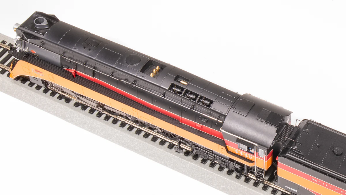 Southern Pacific GS-4 #4449 modern excursion appearance with Paragon4