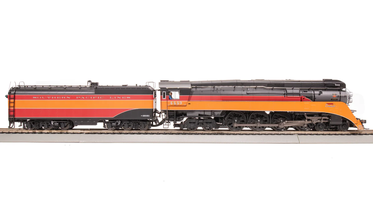 Southern Pacific GS-4 #4449 modern excursion appearance with Paragon4