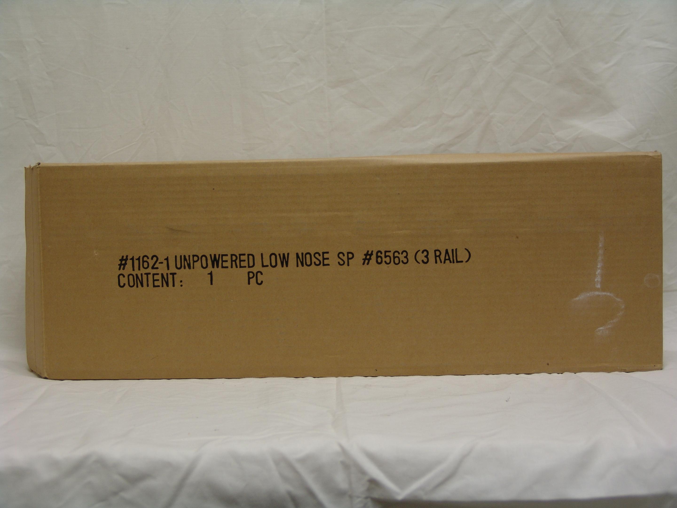 Southern Pacific GP-35 #6563 unpowered (used)
