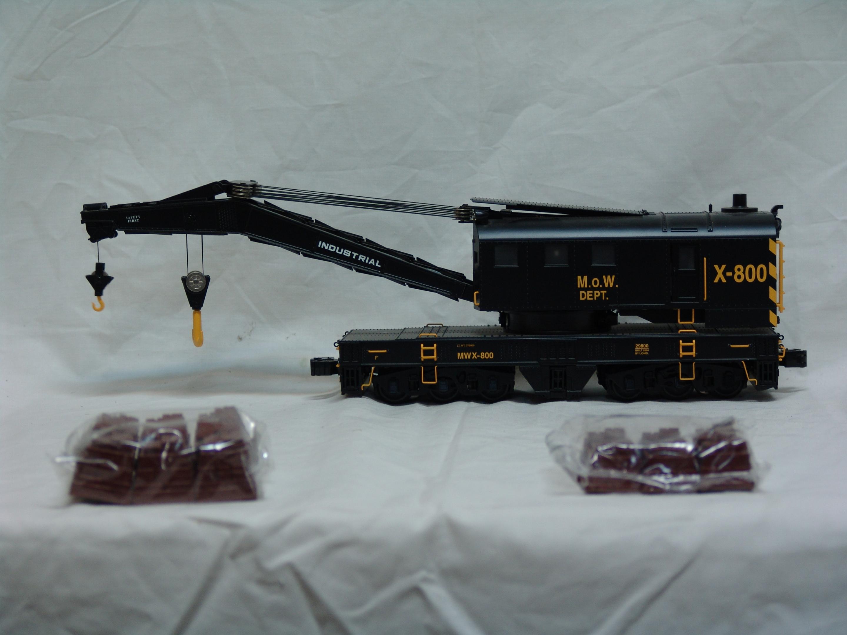M.O.W. TMCC crane car & M.O.W crane sounds boom car (used)