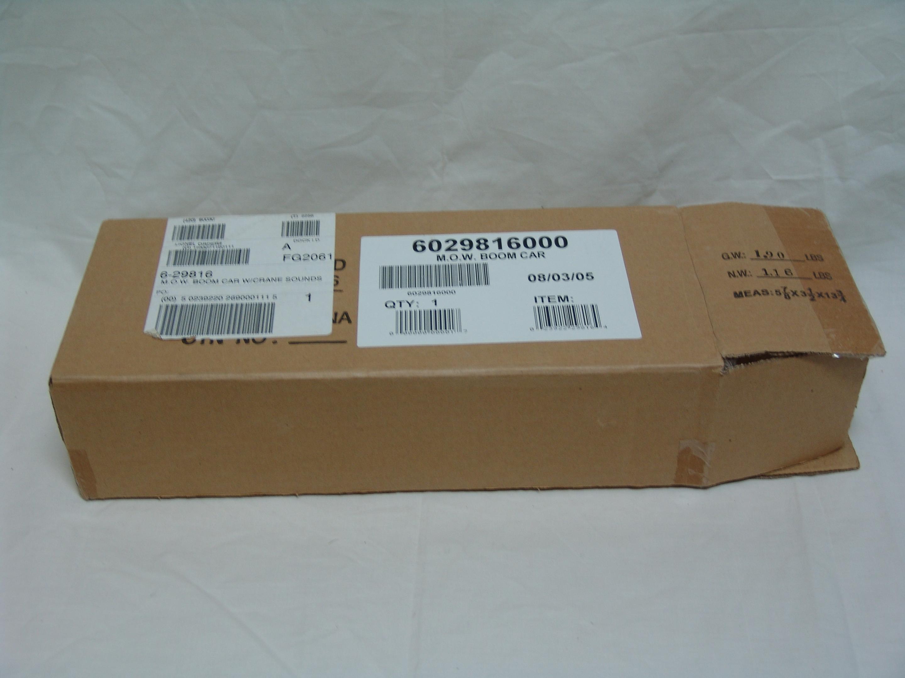M.O.W. TMCC crane car & M.O.W crane sounds boom car (used)