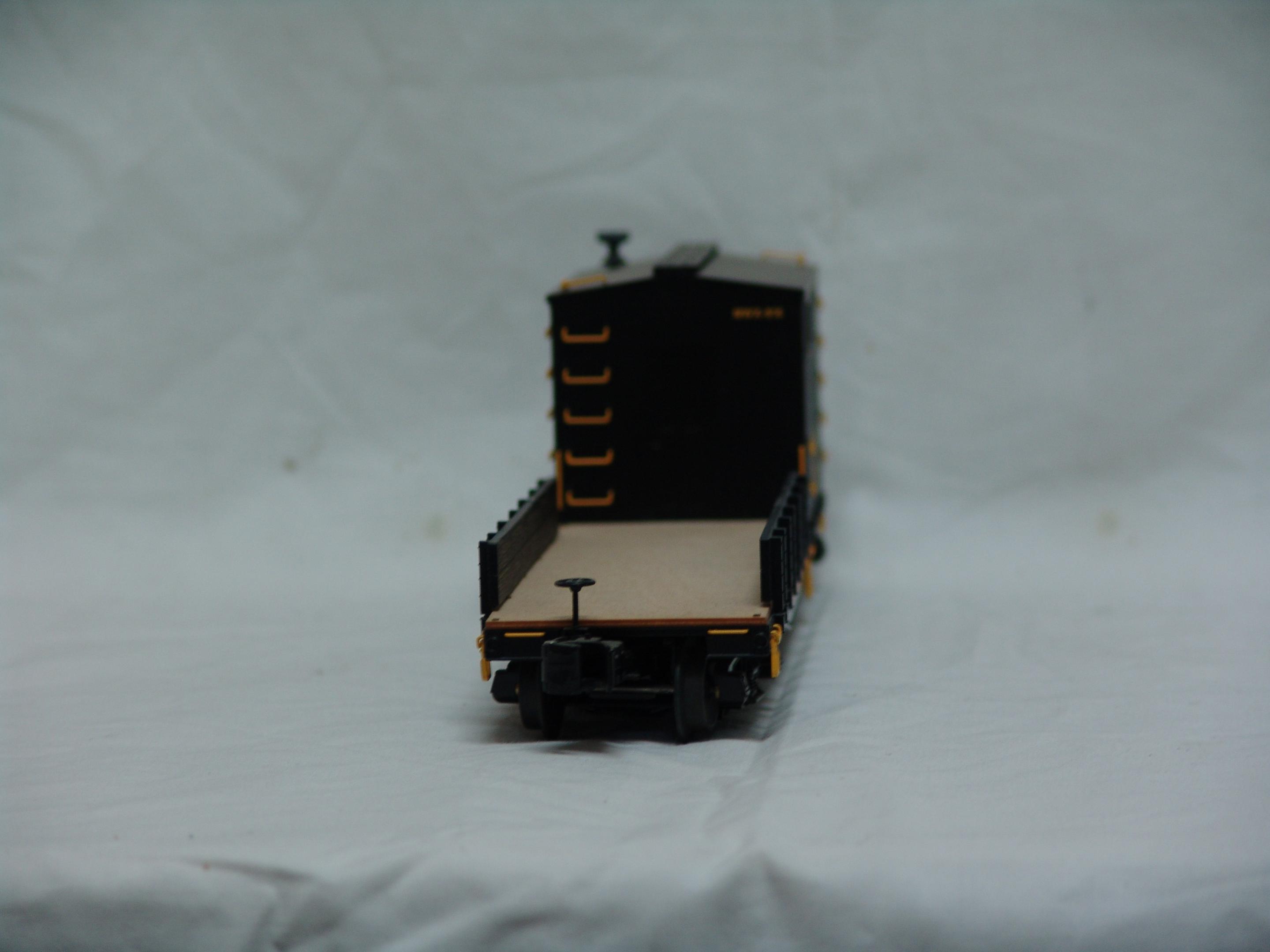M.O.W. TMCC crane car & M.O.W crane sounds boom car (used)