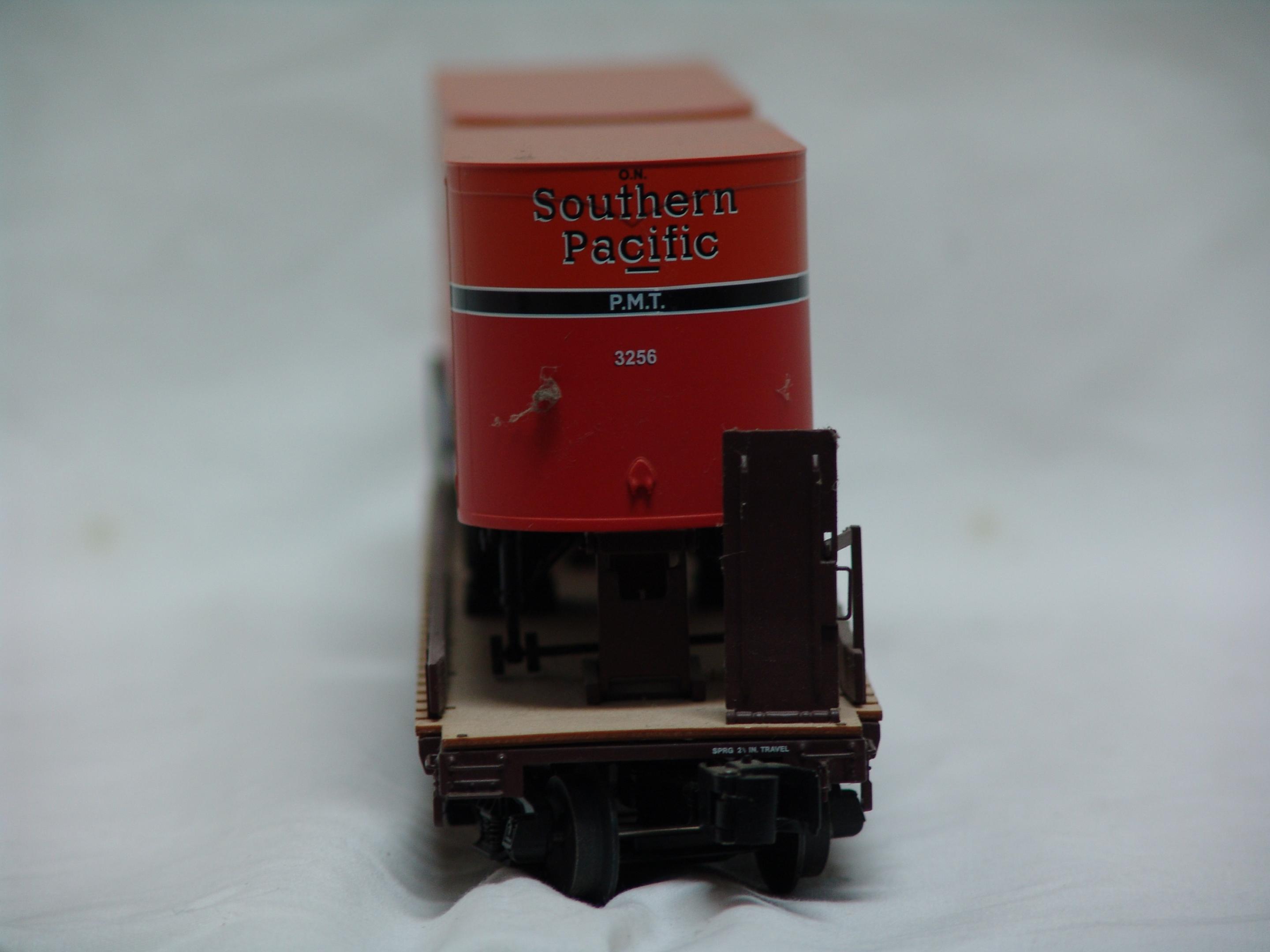 Southern Pacific PS-4 flatcar with trailers (used)