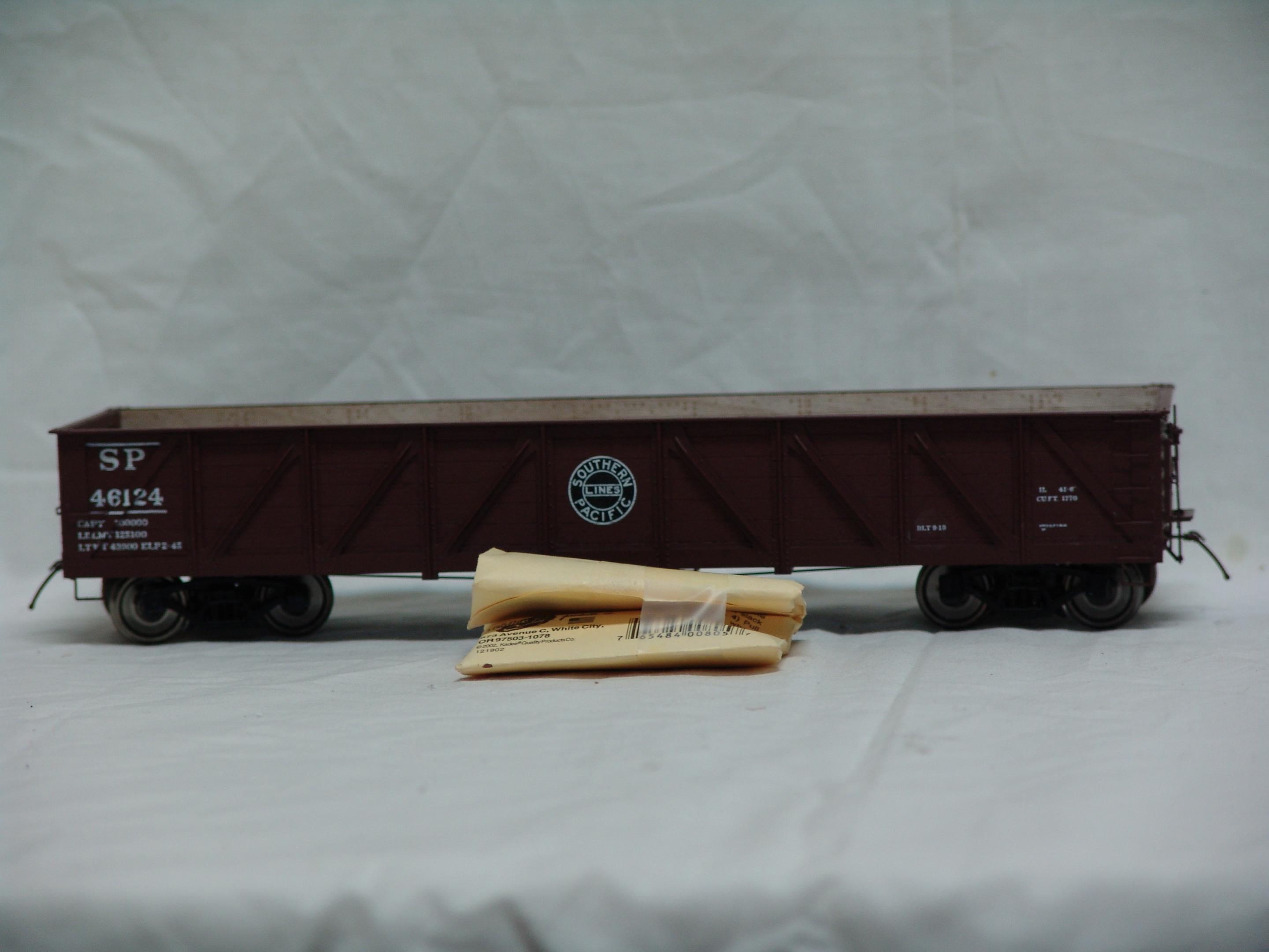 Southern Pacific USRA composite drop bottom gondola (used 2-rail)