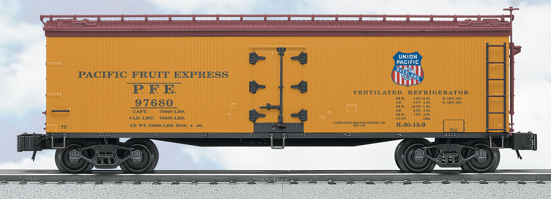 PFE wood sided reefer #97680 (used)