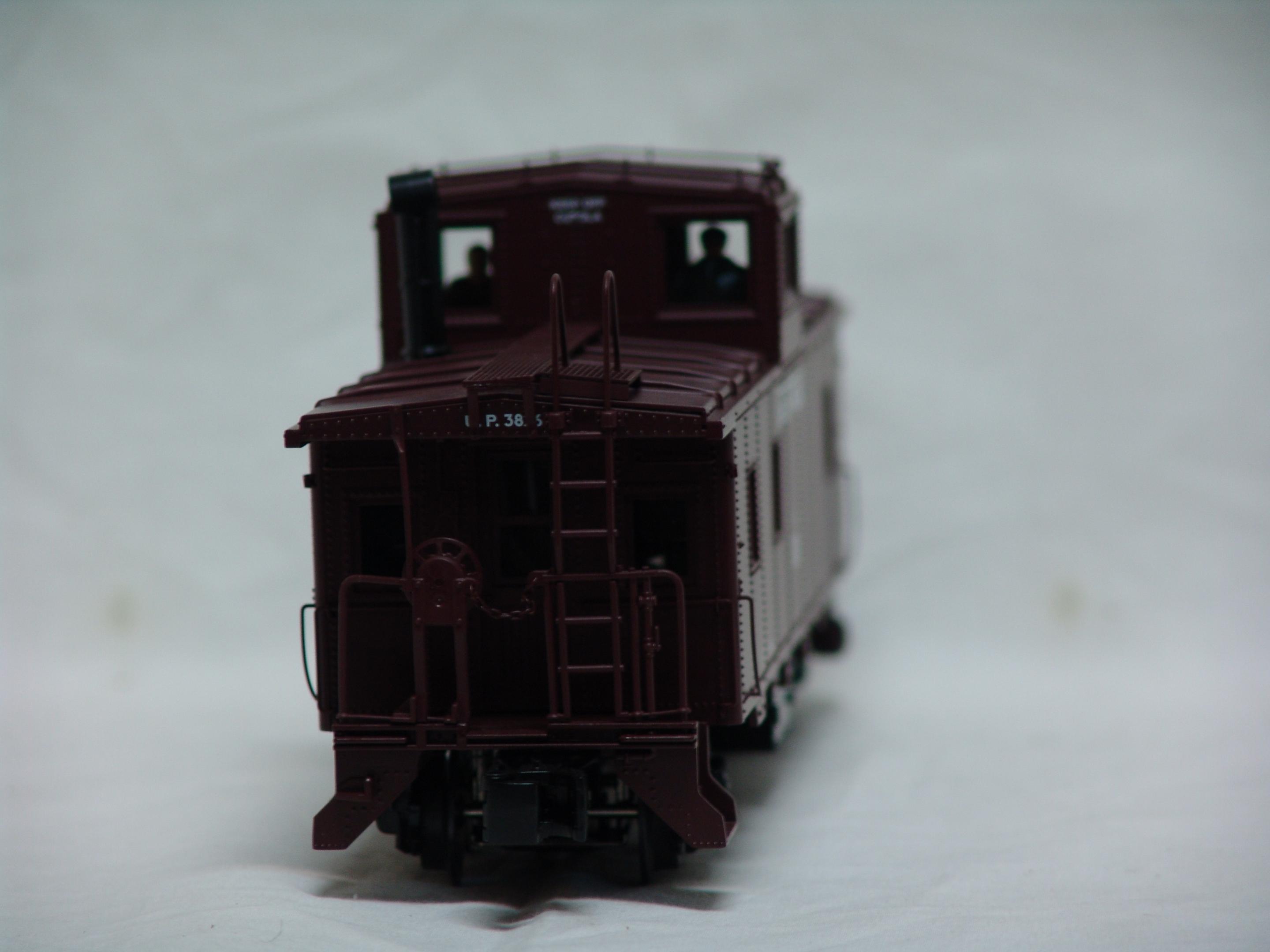 Union Pacific CA-4 caboose #3826 (used)