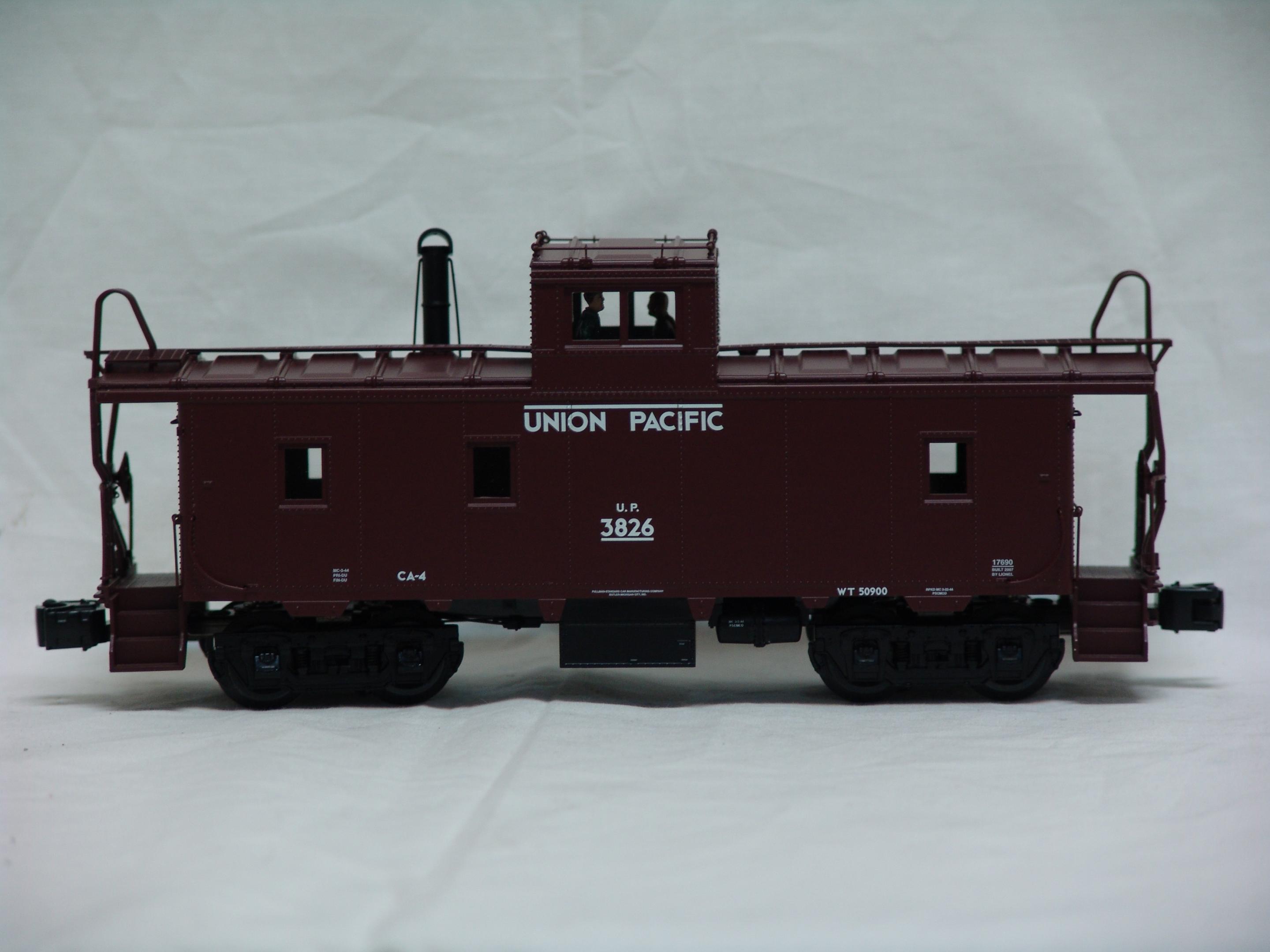 Union Pacific CA-4 caboose #3826 (used)