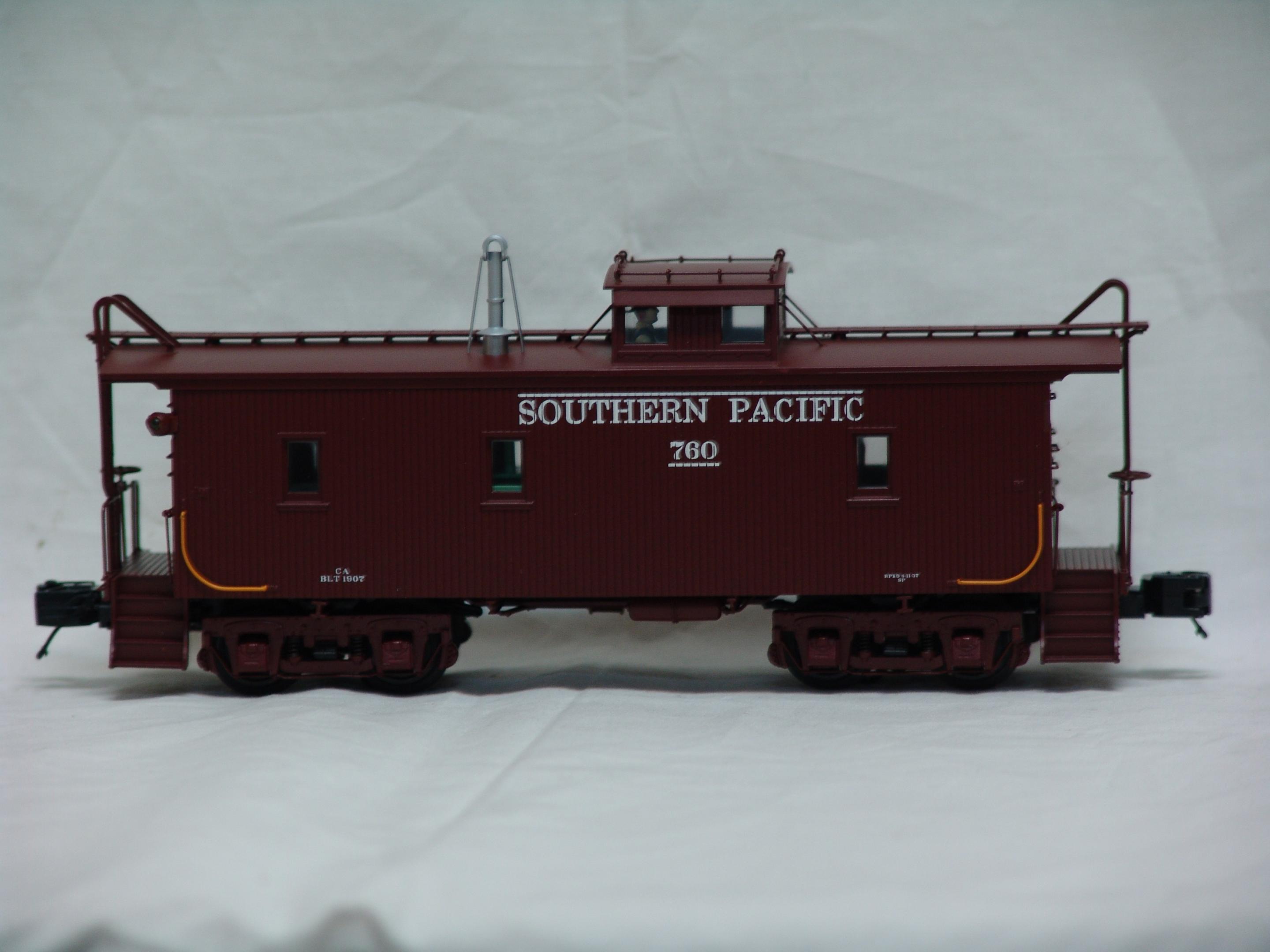 Southern Pacific CA-1 wood-sided caboose #760 (used)