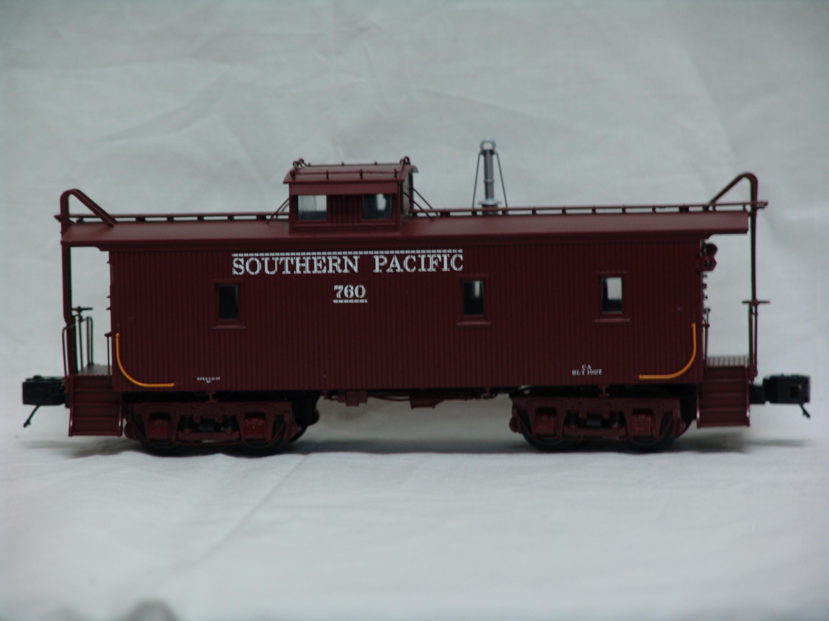 Southern Pacific CA-1 wood-sided caboose #760 (used)