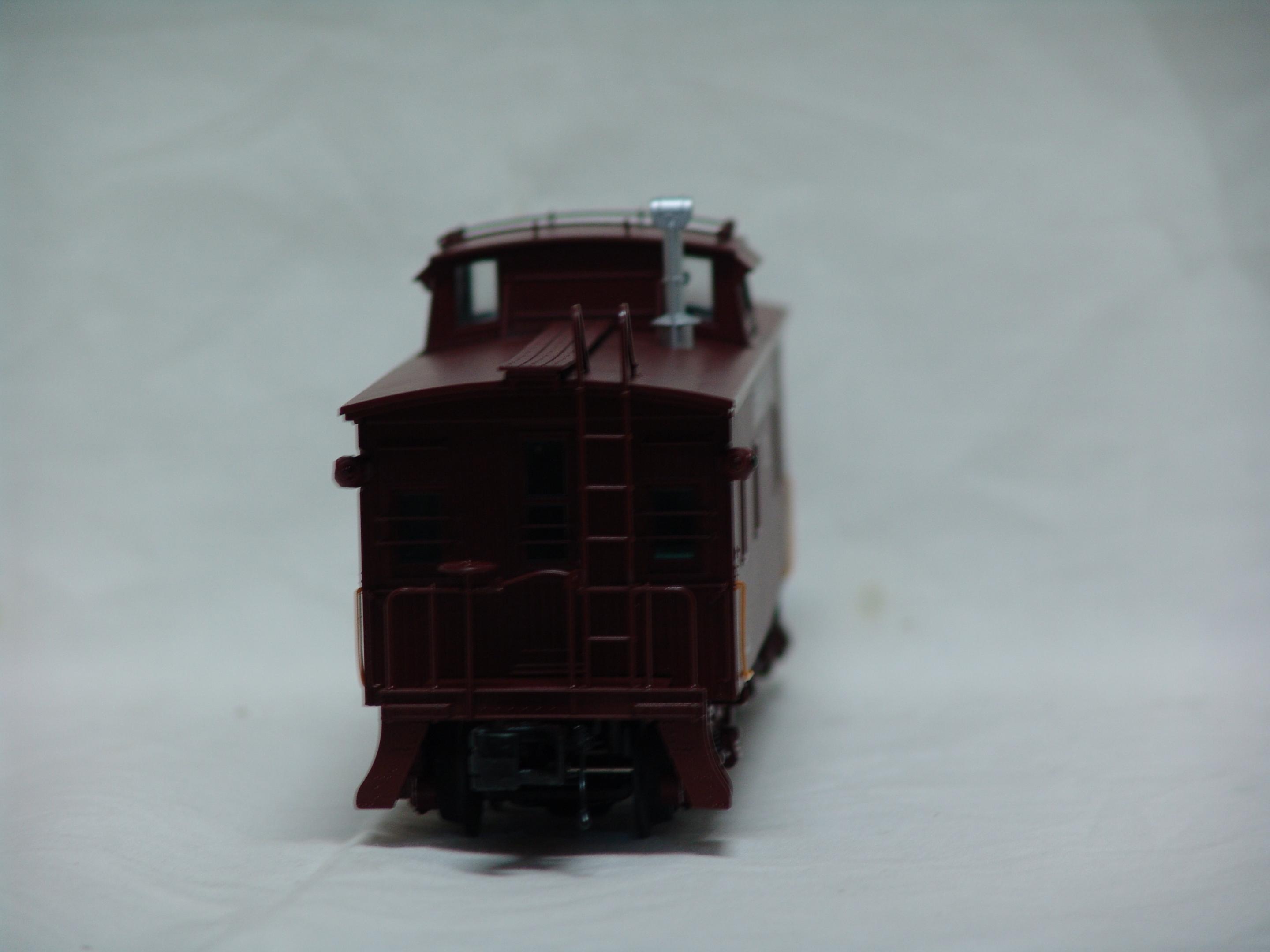 Southern Pacific CA-1 wood-sided caboose #760 (used)