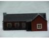 L-Shaped Ranch House with figures & accessories (used)